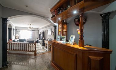 VENTA CASA 5Amb LOMAS c/Pileta, Acepta PERMUTA