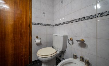 VENTA CASA 5Amb LOMAS c/Pileta, Acepta PERMUTA