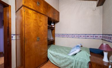 VENTA CASA 5Amb LOMAS c/Pileta, Acepta PERMUTA