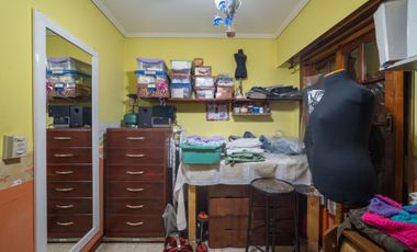 VENTA CASA 5Amb LOMAS c/Pileta, Acepta PERMUTA