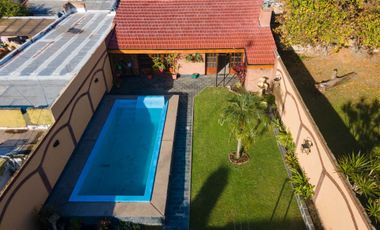 VENTA CASA 5Amb LOMAS c/Pileta, Acepta PERMUTA