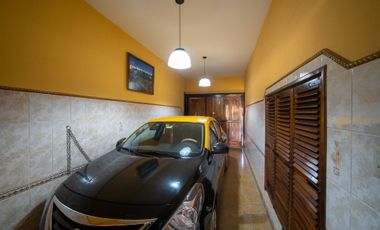 VENTA CASA 5Amb LOMAS c/Pileta, Acepta PERMUTA
