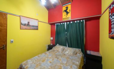 VENTA CASA 5Amb LOMAS c/Pileta, Acepta PERMUTA