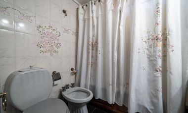 VENTA CASA 5Amb LOMAS c/Pileta, Acepta PERMUTA