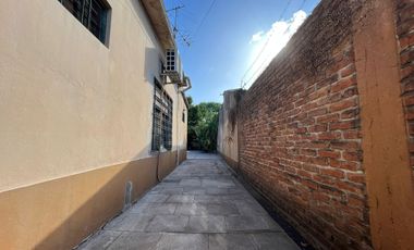 casa 4 ambientes en venta  Adrogue