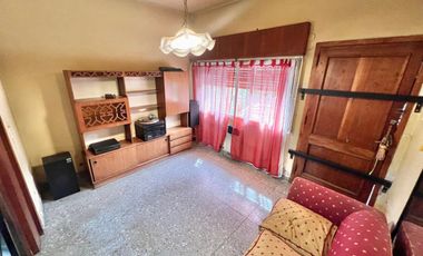 CASA PH EN VENTA 3 DORMITORIOS CON PATIO F.VARELA