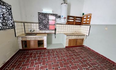 PH 2 AMBIENTES VENTA MUY BUENA ZONA LLAVALLOL
