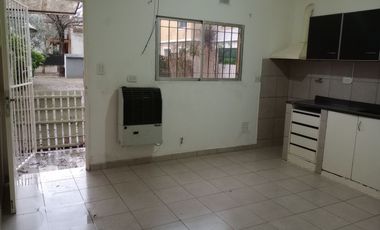 DEPTO 3 AMB. CON COCHERA. PLANTA BAJA, TIGRE, TEDIN 159 , COMPLEJO CON PISCINA Y PARRILLA SIN EXPENSAS