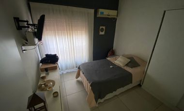 VENTA PH 4 AMBIENTES EN BERAZATEGUI CON PATIO
