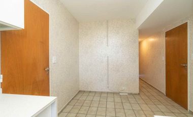 DEPTO EN VENTA CUATRO AMB. MARTINEZ , CON RENTA