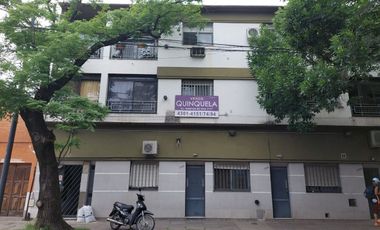 VENTA PH 2 AMBIENTES + ESCRITORIO Y PATIO