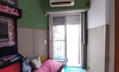 VENTA PH 2 AMBIENTES + ESCRITORIO Y PATIO