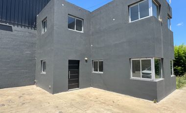 VENTA NAVE INDUSTRIAL 2400M2 SIP GRAL RODRIGUEZ