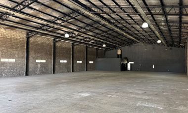 VENTA NAVE INDUSTRIAL 2400M2 SIP GRAL RODRIGUEZ