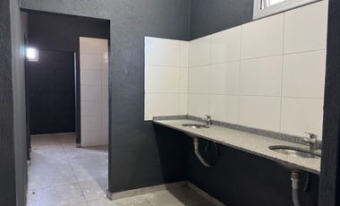 VENTA NAVE INDUSTRIAL 2400M2 SIP GRAL RODRIGUEZ