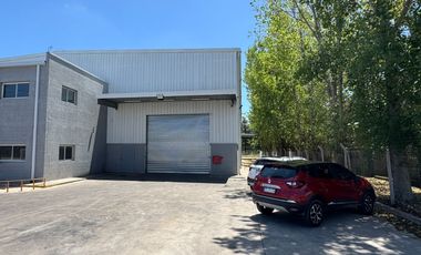 VENTA NAVE INDUSTRIAL 3400M2 SIP GRAL RODRIGUEZ