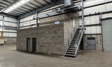 VENTA NAVE INDUSTRIAL 3400M2 SIP GRAL RODRIGUEZ