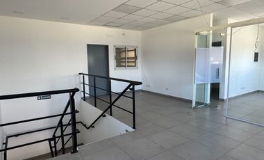 VENTA NAVE INDUSTRIAL 3400M2 SIP GRAL RODRIGUEZ
