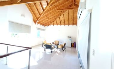 Casa en venta 4 amb  Barrio Cerrado Lujan
