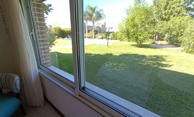 Casa en venta 4 amb  Barrio Cerrado Lujan