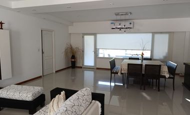 Casa en venta 4 amb  Barrio Cerrado Lujan