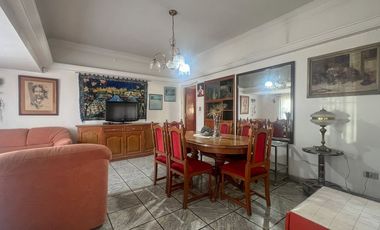 Venta Chalet, Villa Primera, amplio lote