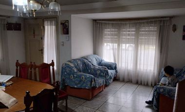 Venta Chalet, Villa Primera, amplio lote