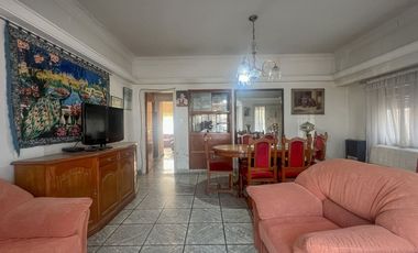 Venta Chalet, Villa Primera, amplio lote