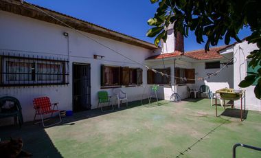 Venta Casa 4 amb Lopez de Gomara cochera Apta Cred