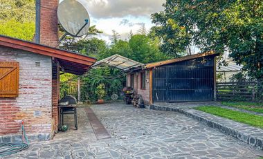 Casa 4 ambientes Sierra de los padres con pileta