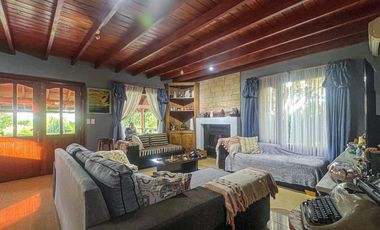 Casa 4 ambientes Sierra de los padres con pileta