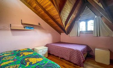 Casa 4 ambientes Sierra de los padres con pileta
