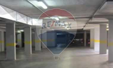 Venta Cochera cubierta Béccar Plaza 2