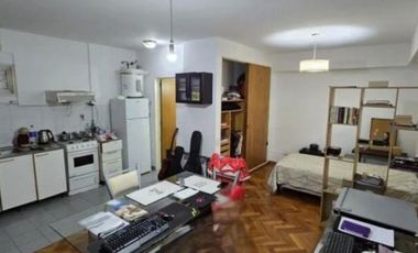 VENTA 1 AMBIENTE APTO PROFESIONAL COCHERA CUBIERTA