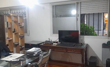 VENTA 1 AMBIENTE APTO PROFESIONAL COCHERA CUBIERTA