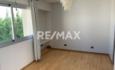 Vende Casa 3 dorm / piscina, B° La Zagala, Neuquén