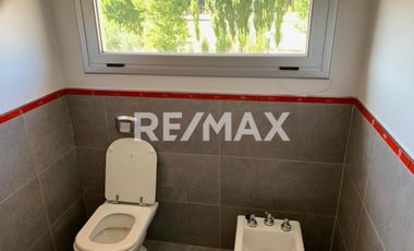 Vende Casa 3 dorm / piscina, B° La Zagala, Neuquén