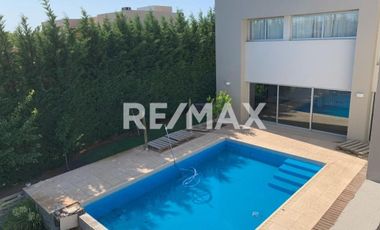 Vende Casa 3 dorm / piscina, B° La Zagala, Neuquén