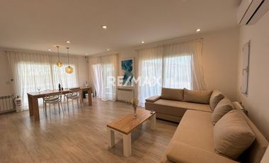 SE VENDE CASA  EN VILLA TENIS CLUB- MARI MENUCO