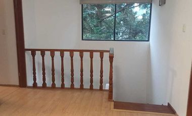 Increíble Casa con Jardín a 5 Min de Santa Fe