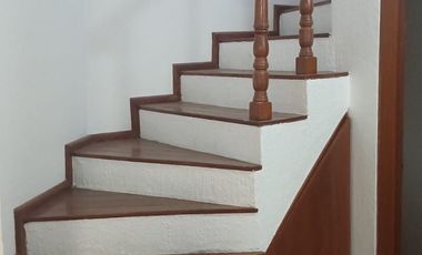 Increíble Casa con Jardín a 5 Min de Santa Fe