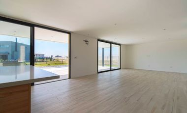 VENTA DE CASA EN LAGOS DE CANNING I