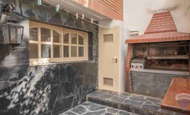 VENTA CASA BELGRANO R 4 DORMITORIOS+DEPENDENCIA