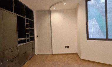CASA EN RENTA EN TECAMACHALCO, ENORME, $55,000