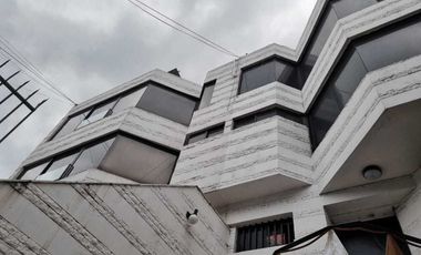 CASA EN RENTA EN TECAMACHALCO, ENORME, $55,000