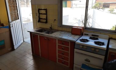 VENTA CASA 3/4 AMB COCHERA PATIO JARDIN TERRAZA