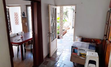 VENTA CASA 3/4 AMB COCHERA PATIO JARDIN TERRAZA