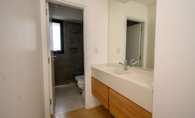 PISOS DE 3 DORMITORIOS Y COCHERA - VENTA