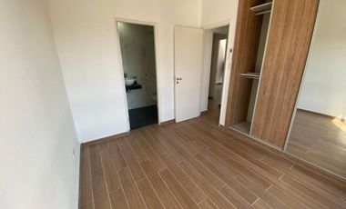 VENTA DPTO 2 DORMI Y COCHERA - PLAZA PUEYRREDON