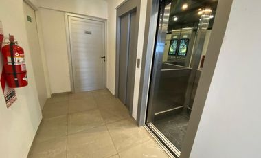VENTA DPTO 2 DORMI Y COCHERA - PLAZA PUEYRREDON